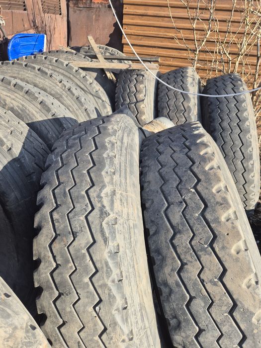 Продам резину R20/12