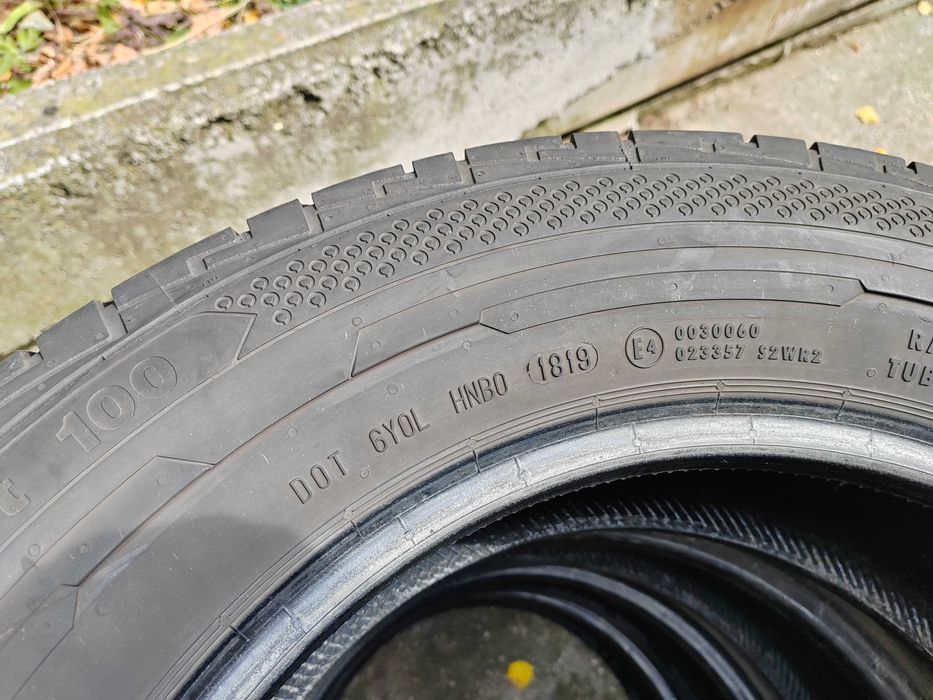 215/65/16 4бр.Continental Бусови гуми