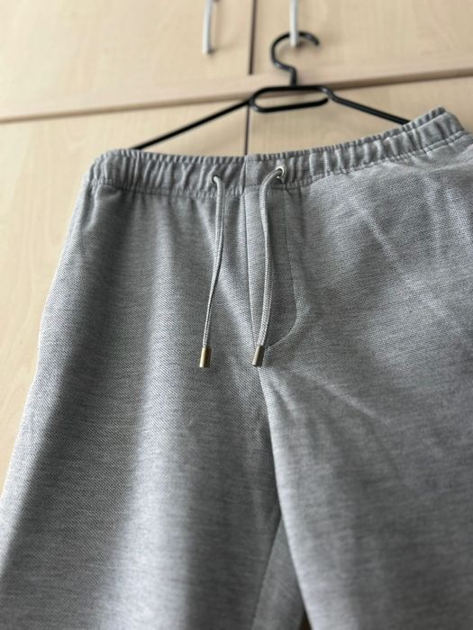 Pantaloni eleganți zara