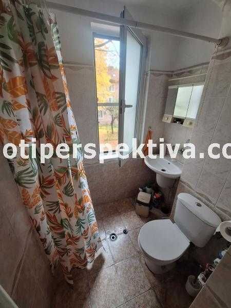 Продава се Двустаен апартамент в Пловдив, Кършияка - 54 кв.м за 916 €/кв.м - Снимка #4