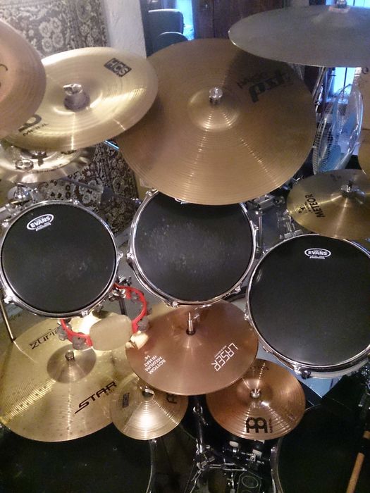 Голям комплект барабани Амати