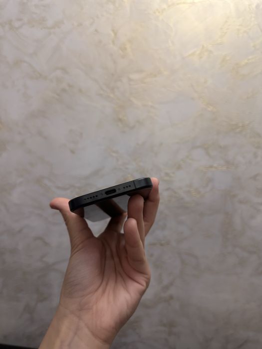 iPhone 15 проооо