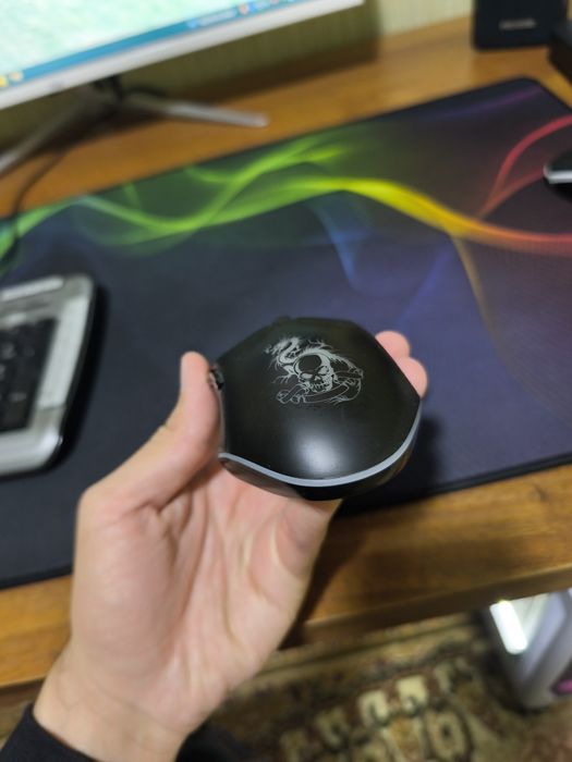 Keyboard (avtech) and mouse (defender)