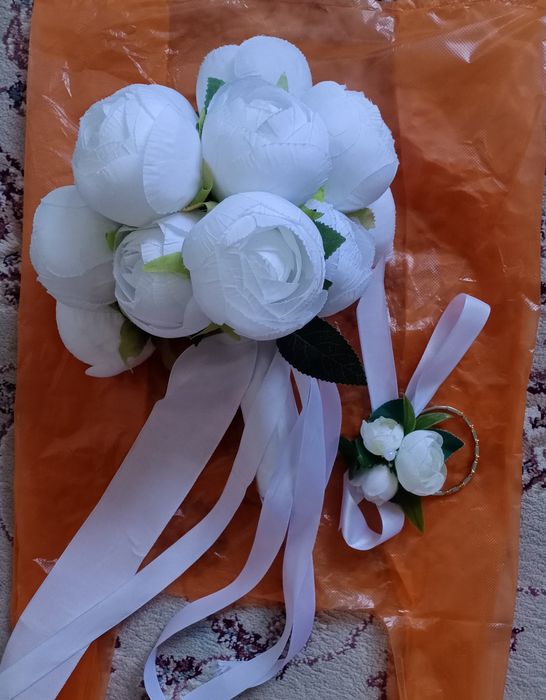 Букет невесты бутоньерка