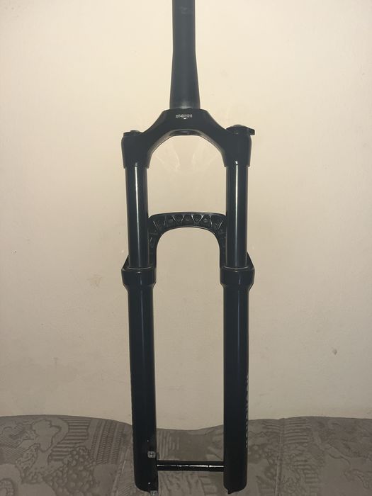 Въздушна вилка RockShox Judy SILVER TK 15x110 130мм ход