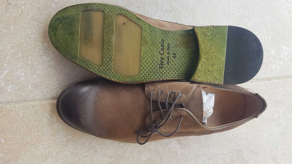 Pantofi eleganti din piele