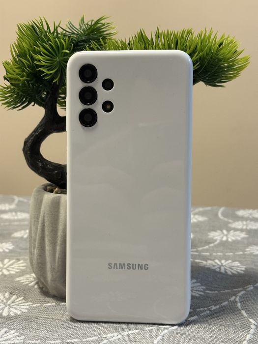 Samsung galaxy a13 / 128GB / бял