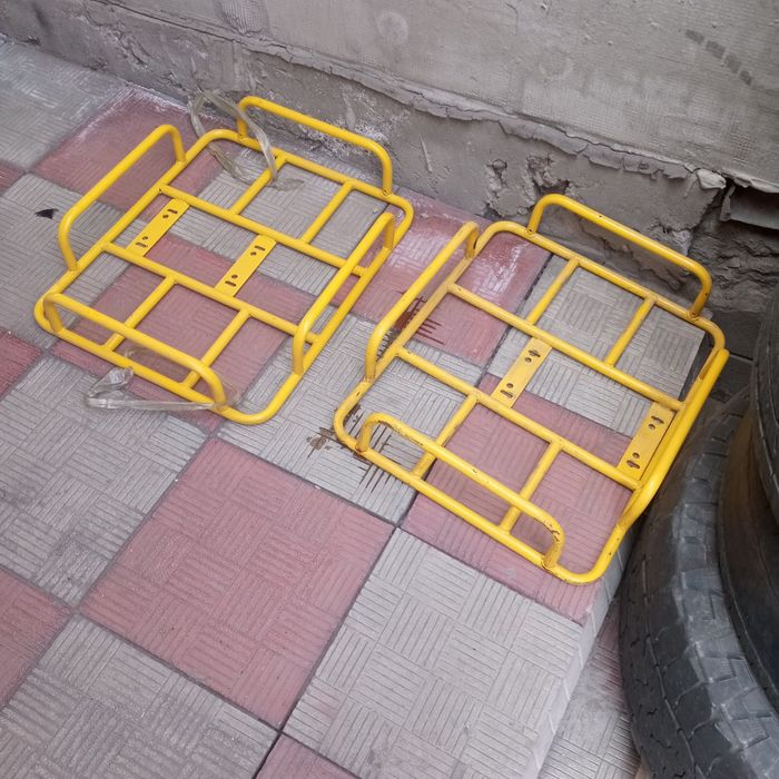 Мото багажник для  термо сумка недорого