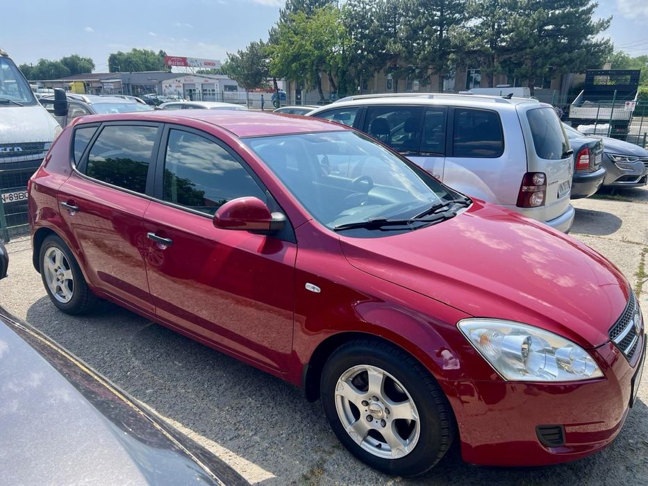 Kia Ceed 1.4 BENZINA   AN-2008-   KM-69.500-