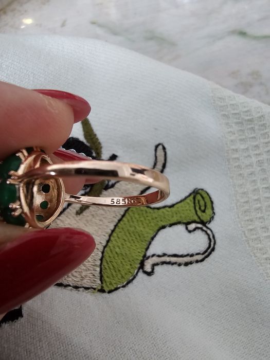 Продам кольцо медицинское "золото"