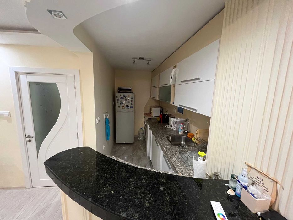 Дава се под наем Двустаен апартамент в Бургас, Лазур - 75 кв.м за 600 € - Снимка #7