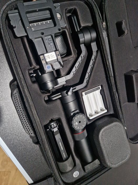 Stabilizator/gimbal Zhyun Crane 2