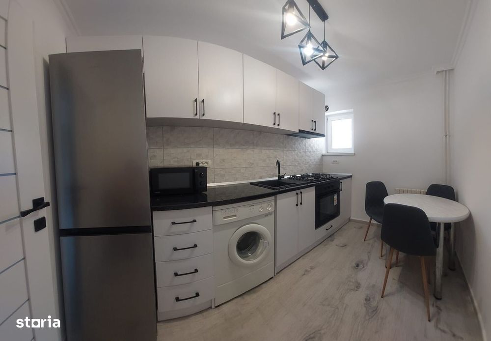 Far- apartament 2 camere decomandat circular finisat modern — fotografia 3
