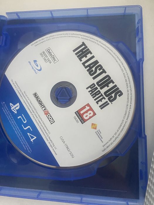 Vand jocuri ps 4