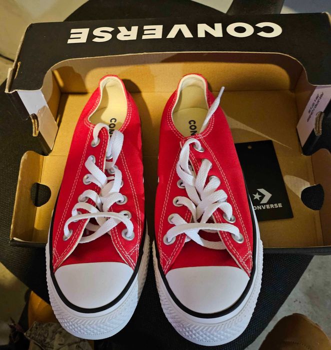 Кецове converse chuck taylor 38 номер червени