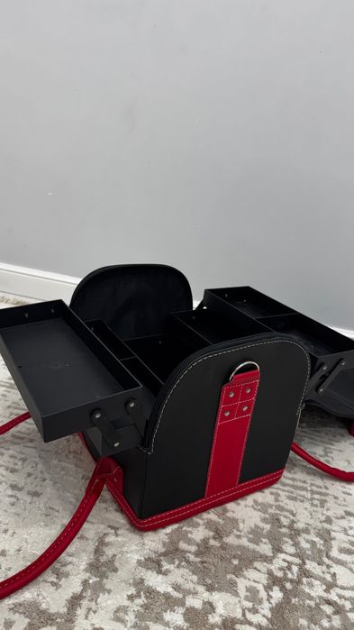 Набор для маникюра с сумкой