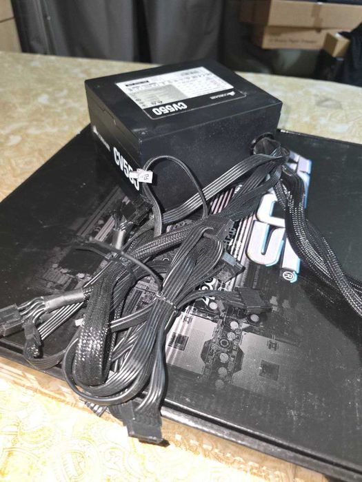 Захранване Corsair CV550 550W 80+ Bronze