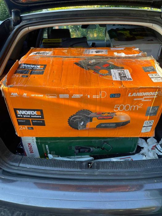 Mașină de tuns iarba WORX Landroid M WR141E-cititi descrierea