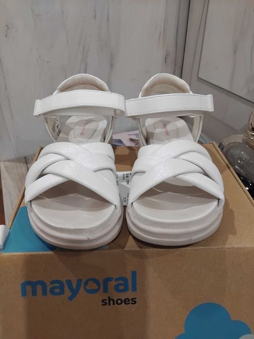 Нови сандали Mayoral