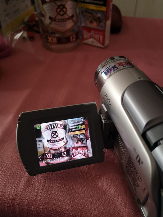 Дигитални видео камери MiniDV Panasonic и JVC