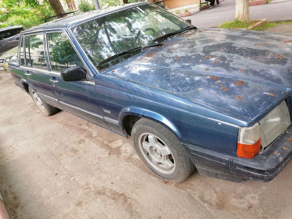 Volvo 740 srochno sotiladi