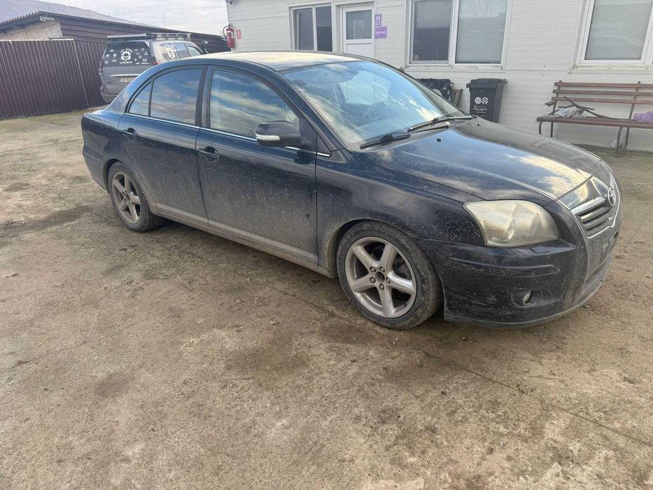 Dezmembrez Toyota Avensis Facelift T25 -- 2.2 D-4D Manual 2006-2008