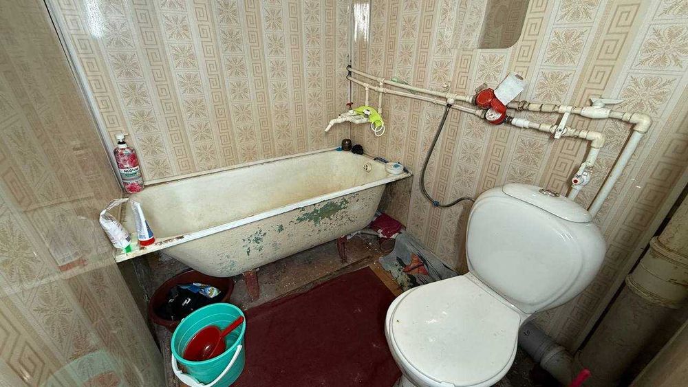 Киргили Акамедик лицей 4 қаватда 2 хонали квартира сотилади. ID: 1551