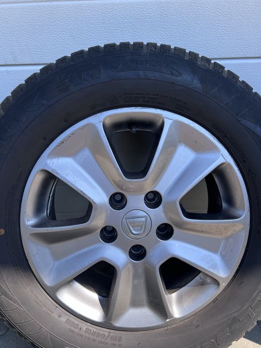 Dacia duster original jantele+anvelope R16