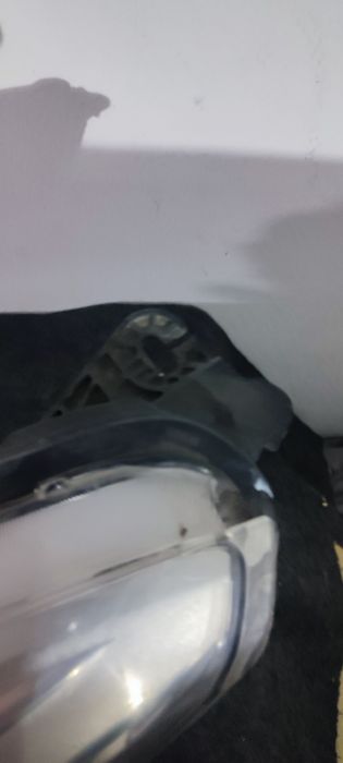 far stanga ford kuga