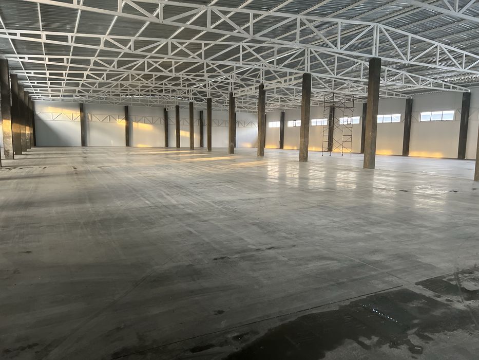 Сдается склад 2500 кв м Новый Узбекистан ориентир Университет Акфа