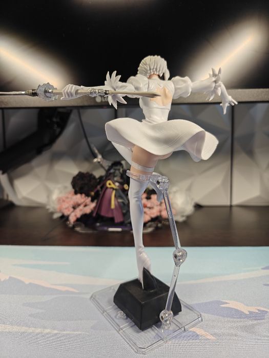 2B (NieR:Automata) фигурка