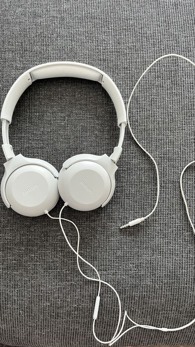 Casti Philips albe Cluj-Napoca • OLX.ro