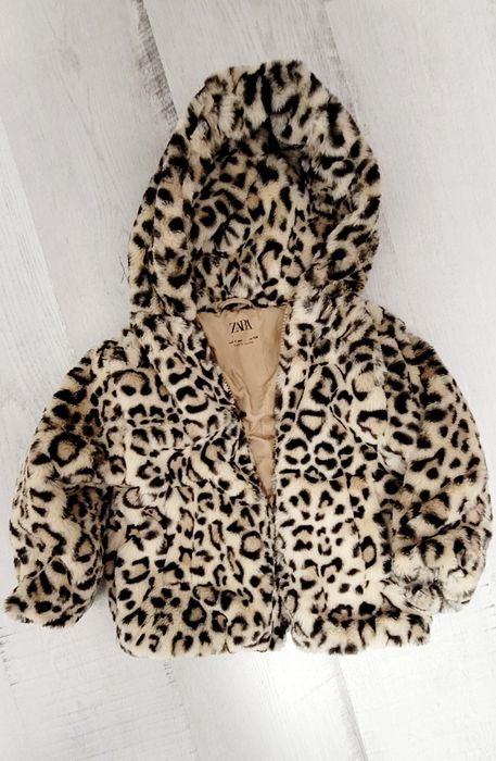 Haină de pluș și combinizon İELM