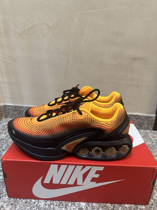 Nike Air Max DN SE Orange 42