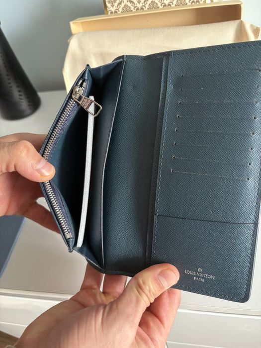 Портмоне Louis Vuitton – тъмносин монограм, като ново