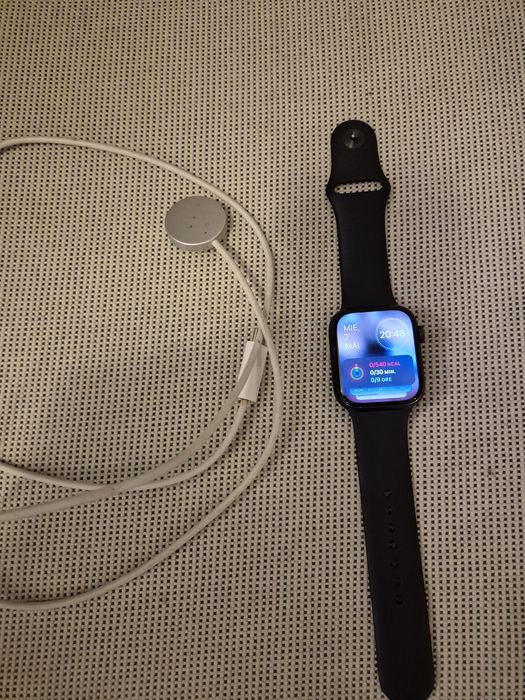 Apple Watch seria 7 ,45mm  midnight sport bend.