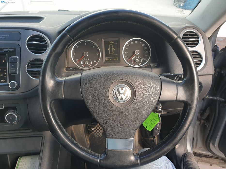 Volan Piele 3 Spite Fara Airbag Volkswagen Tiguan NFL Non Facelift 2007 - 2011 [K6196]