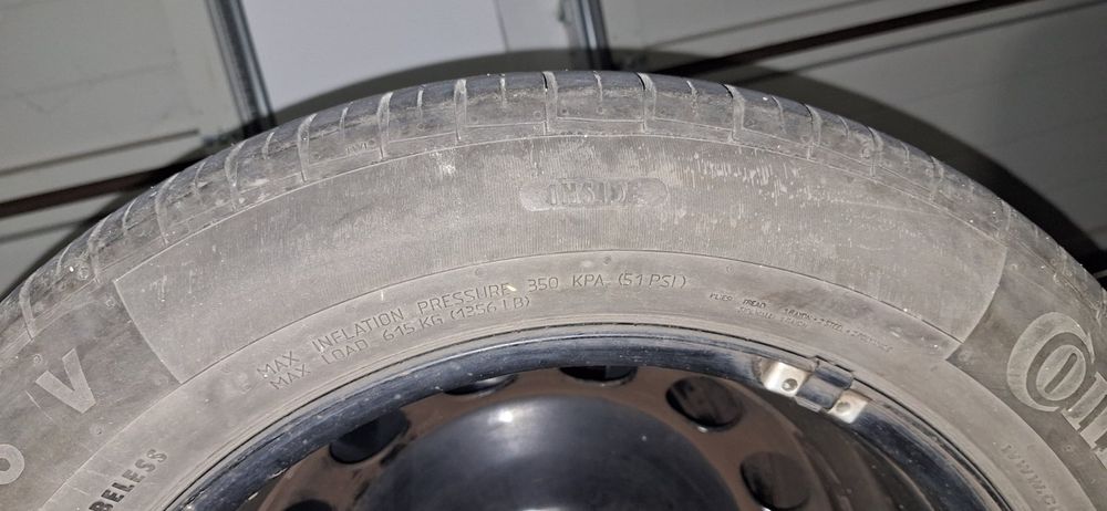 4 бр. оригинални метални джанти  205/55/16– Skoda Octavia A3 + летни г