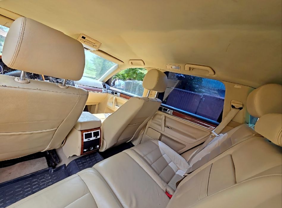 VOLKSWAGEN Touareg 0 — imagine 4