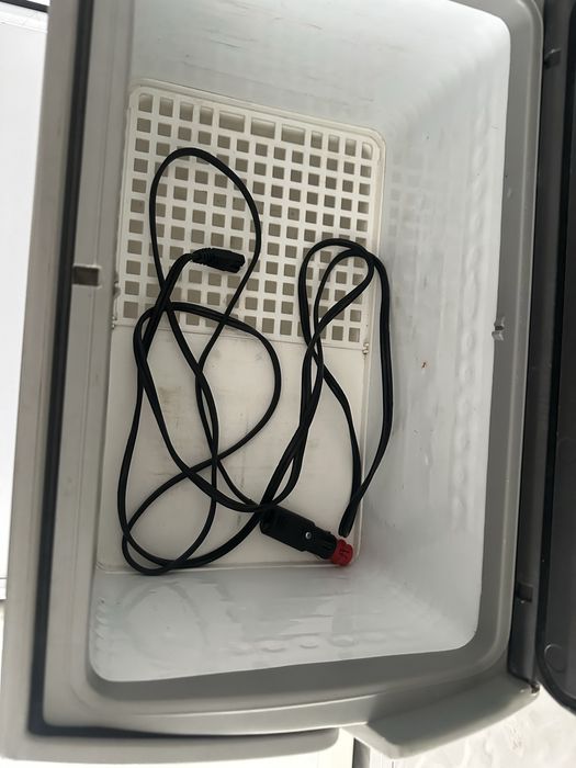 Хладилник с компресор за кола/каравана...