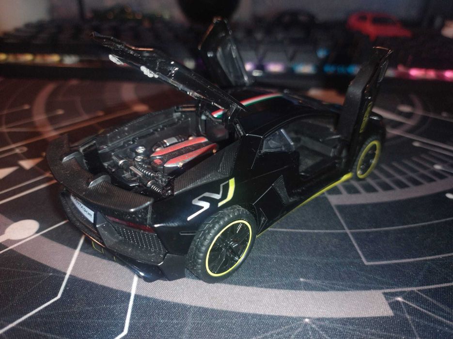 Macheta Lambo Scara 1:32