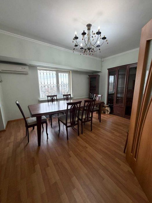 Продается  на Ц 1 экопарк .  4  комнатная лучшая цена