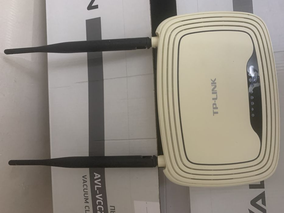 Wi-Fi Роутер в хорошем состоянии