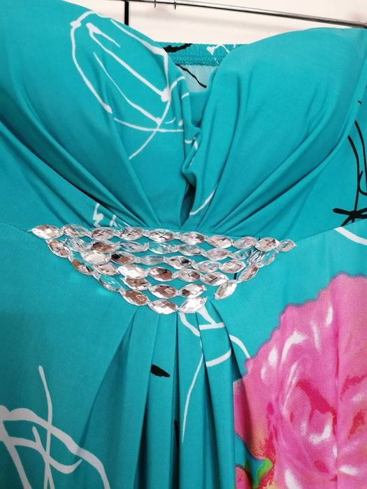 Два броя лятни рокли