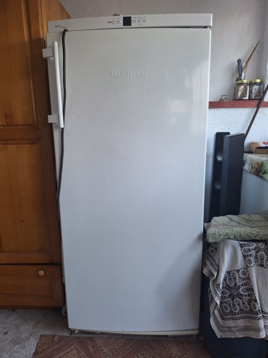 Фризер  Liebherr