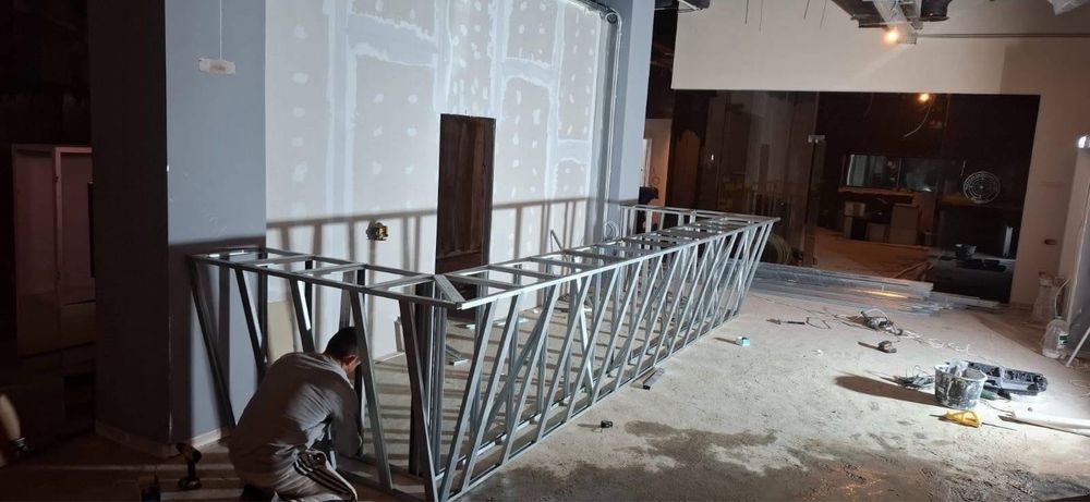 Tencuiala , Zugrav ,Renovari complexe , Glet , Rigips , Gresie,faianta