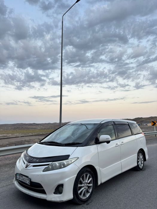 Toyota Estima продам или обмен