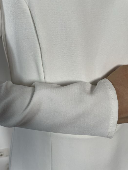 Rochie albă cu trenă, pentru cununie civila  sau nuntă