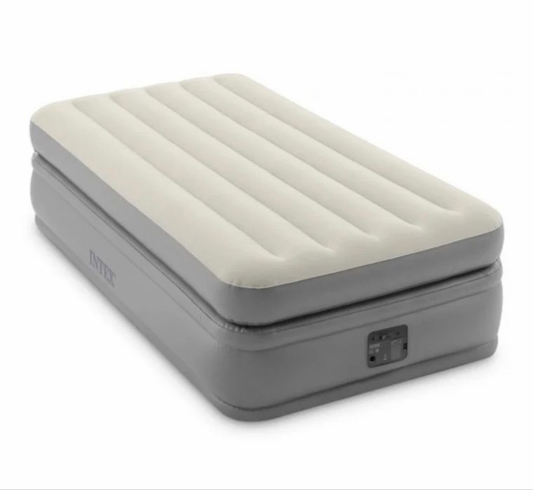 Надувной матрац в идеальном состояние