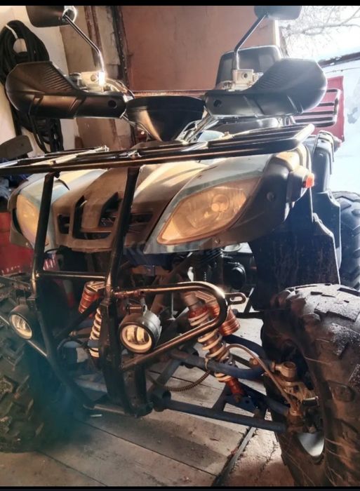 продам квадроцикл 300куб